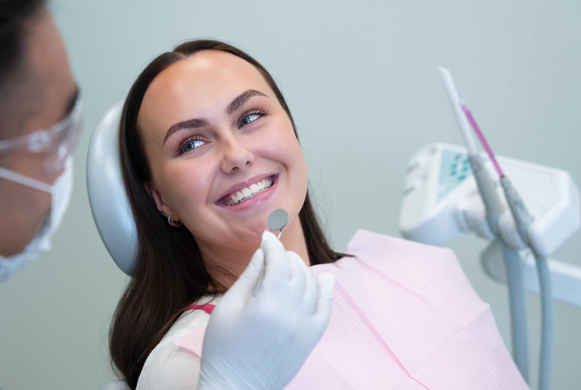 Tannsjekk hos tannlegen
